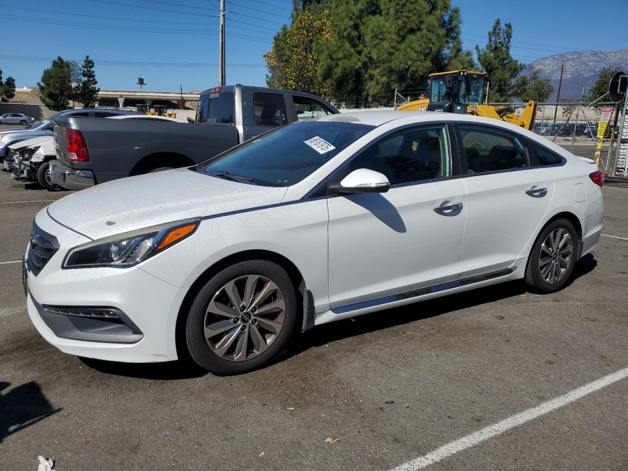 2015 HYUNDAI SONATA