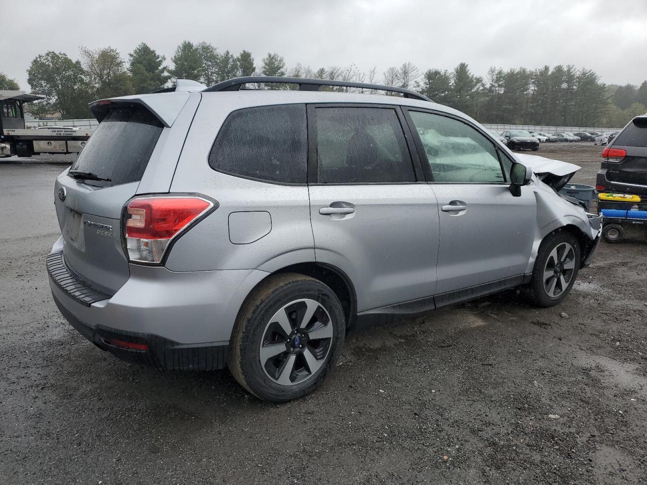 2017 SUBARU FORESTER