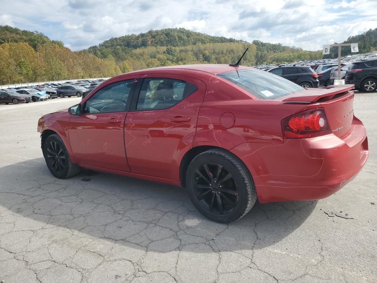 2014 DODGE Avenger