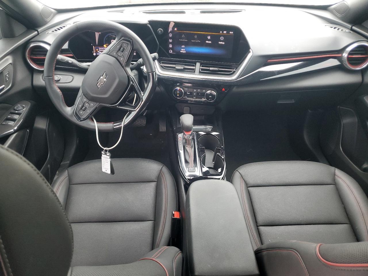 2025 CHEVROLET TRAX