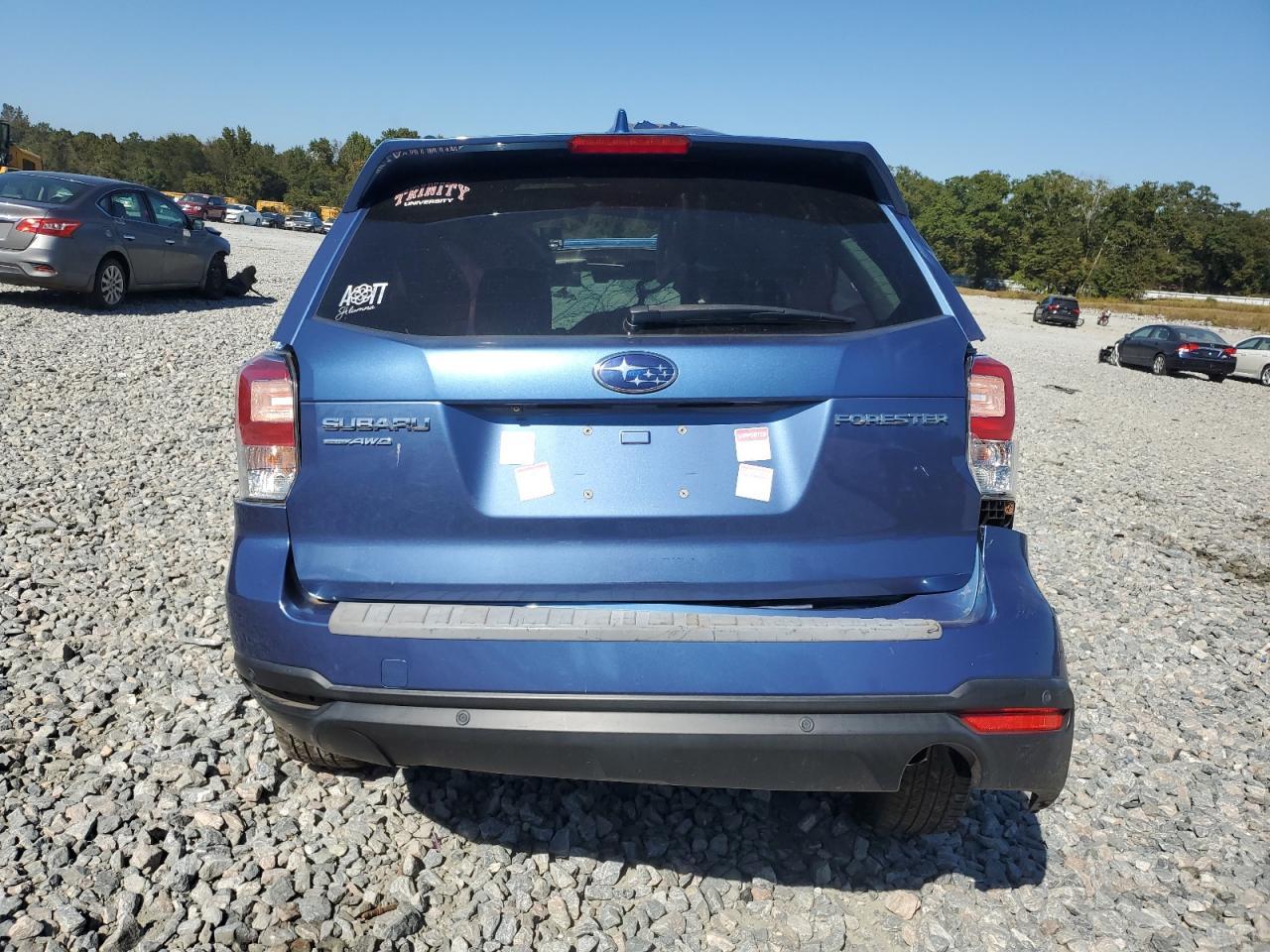 2018 SUBARU FORESTER
