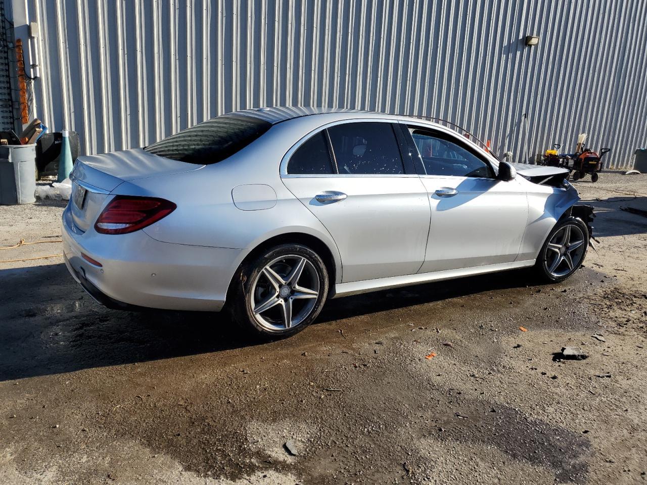 2017 MERCEDES-BENZ E-Class