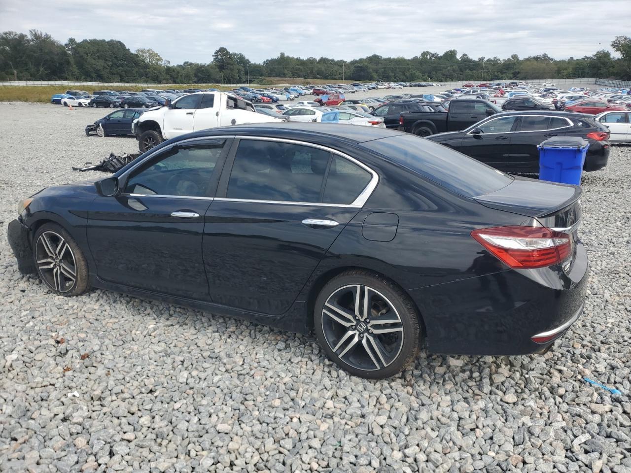 2016 HONDA ACCORD