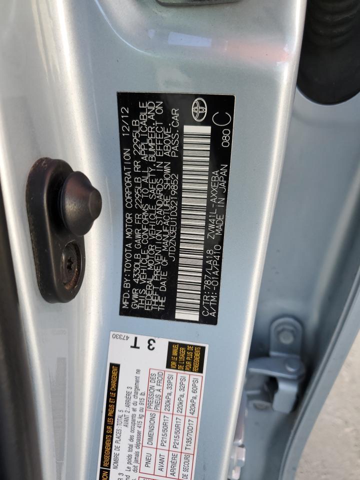2013 TOYOTA PRIUS V