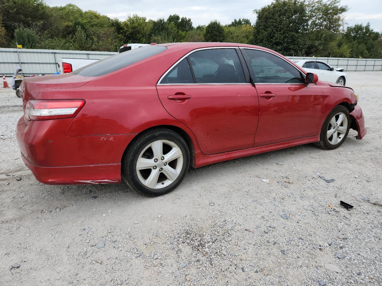 2010 TOYOTA CAMRY