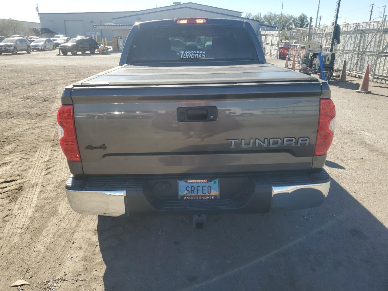 2016 TOYOTA TUNDRA