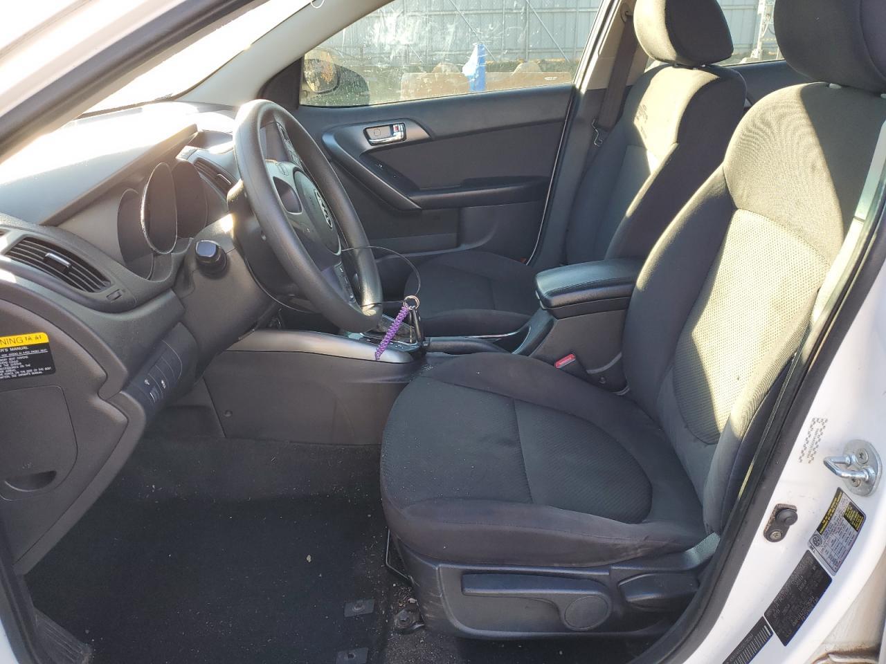 2013 KIA FORTE