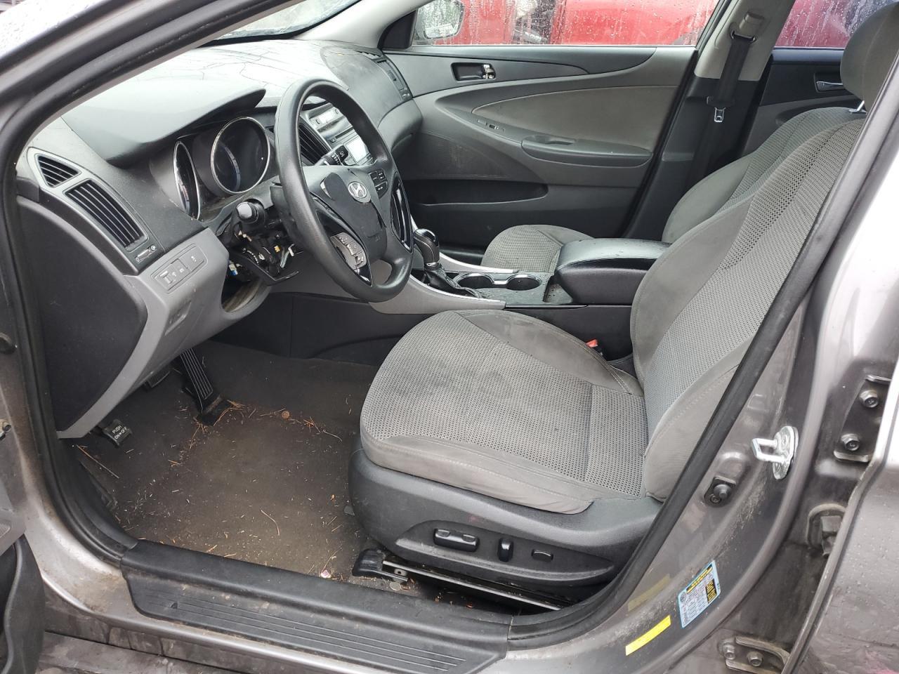 2012 HYUNDAI SONATA
