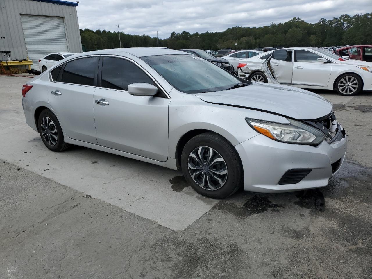 2017 NISSAN ALTIMA