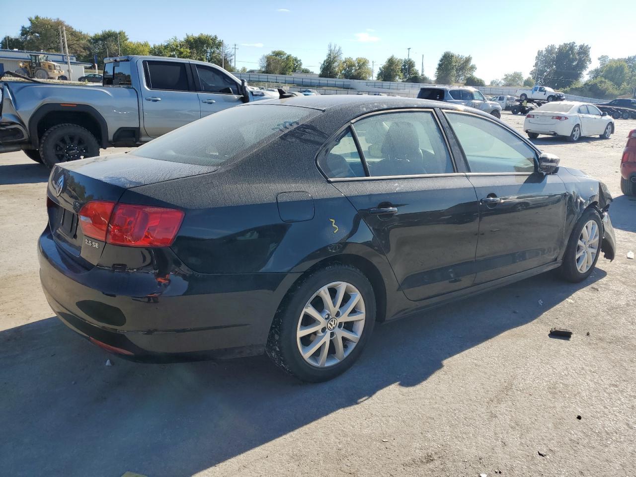 2012 VOLKSWAGEN JETTA