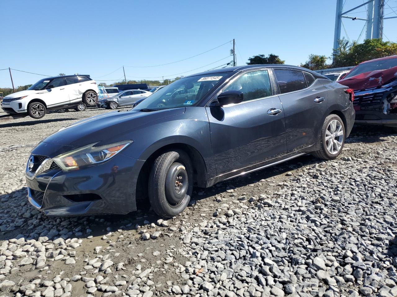 2016 NISSAN Maxima