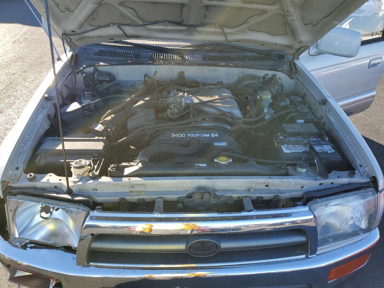 1996 TOYOTA 4Runner