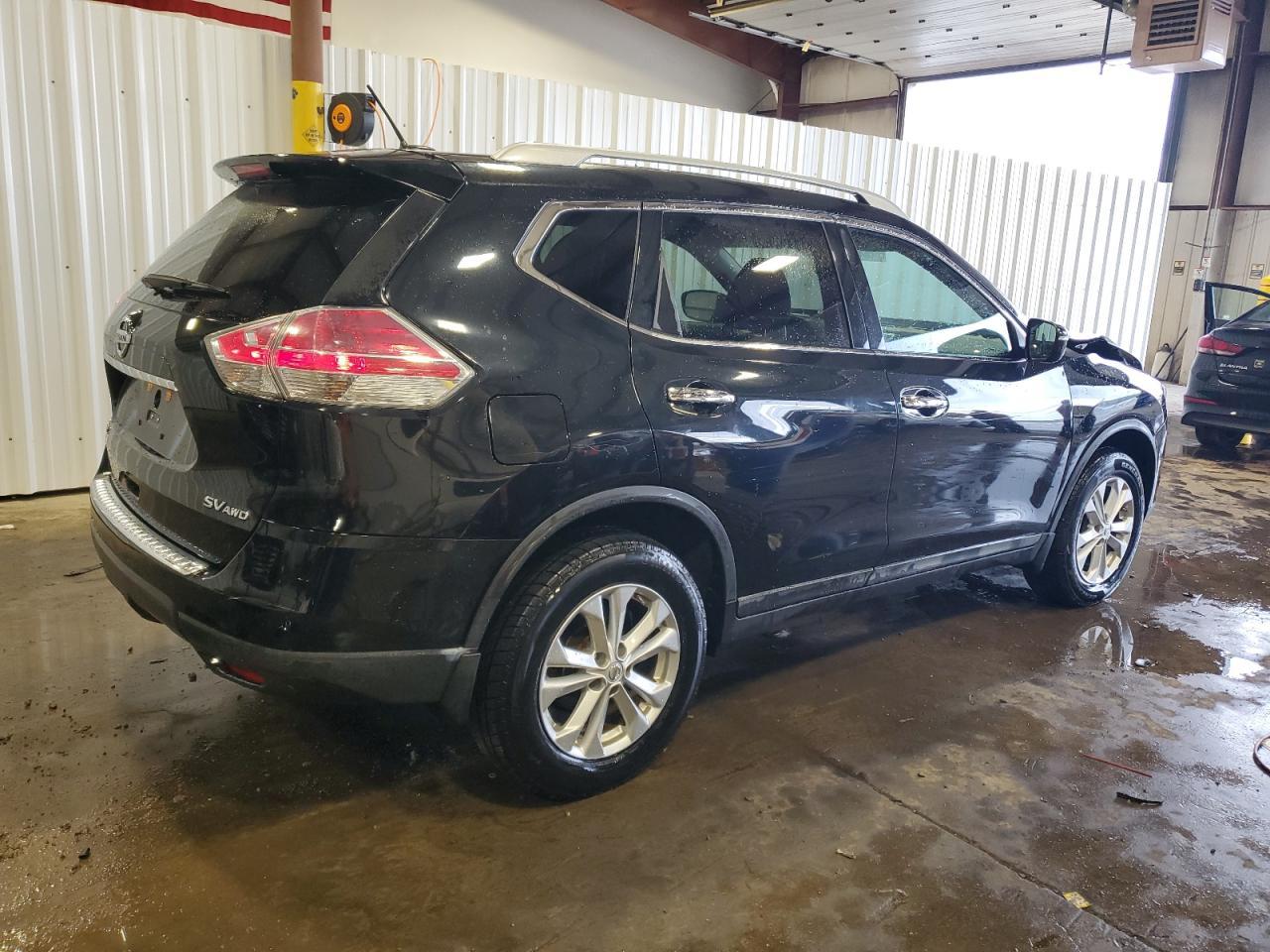 2015 NISSAN ROGUE