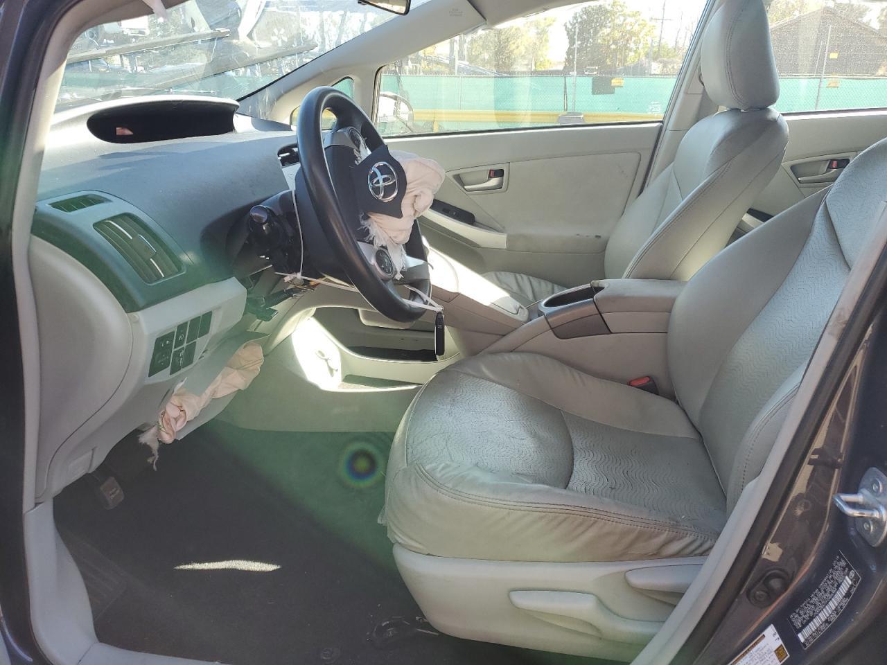 2015 TOYOTA PRIUS
