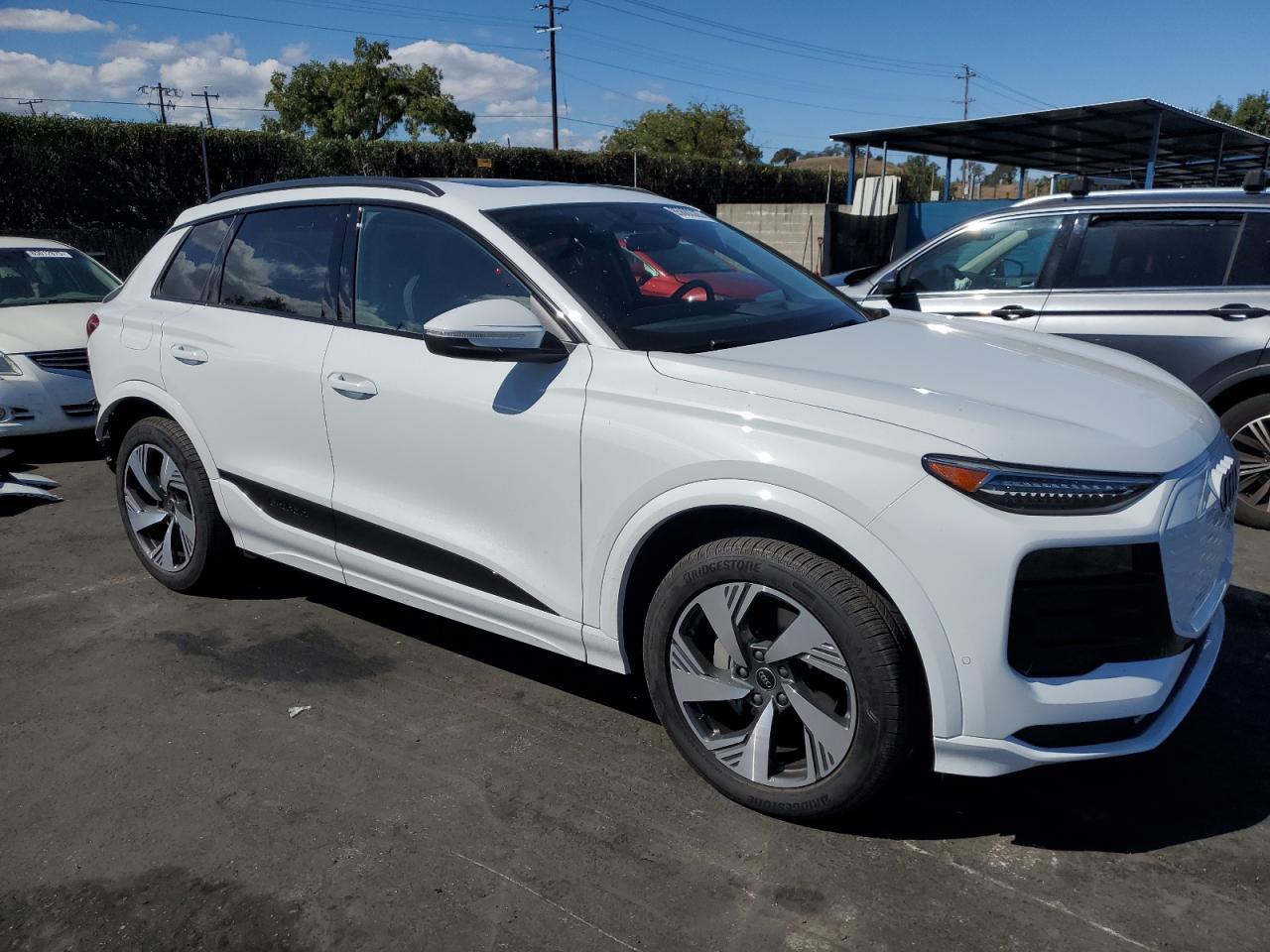 2025 AUDI Q6 e-tron