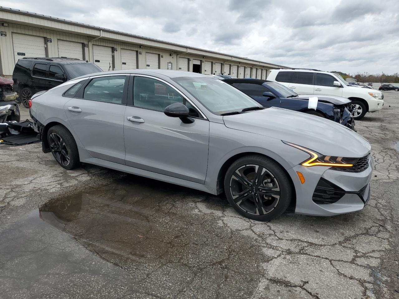 2023 KIA K5
