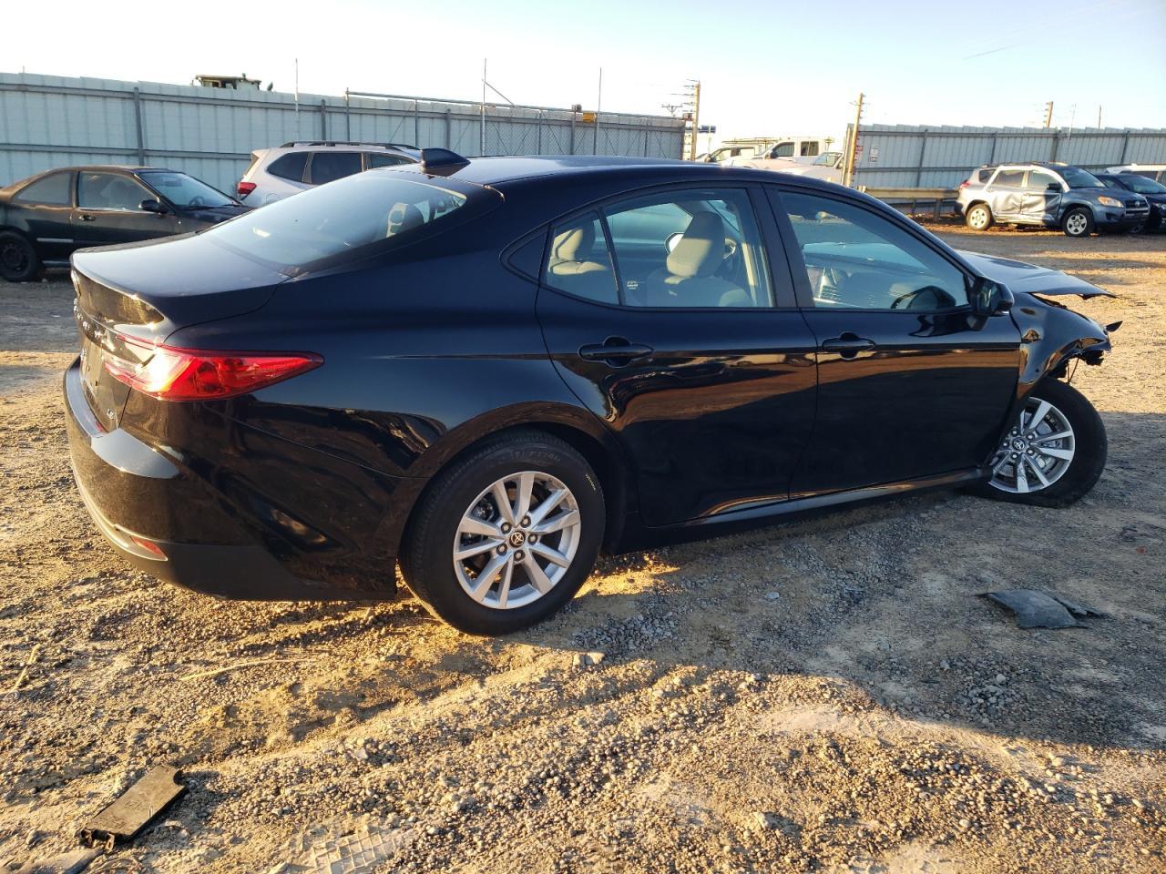 2025 TOYOTA CAMRY