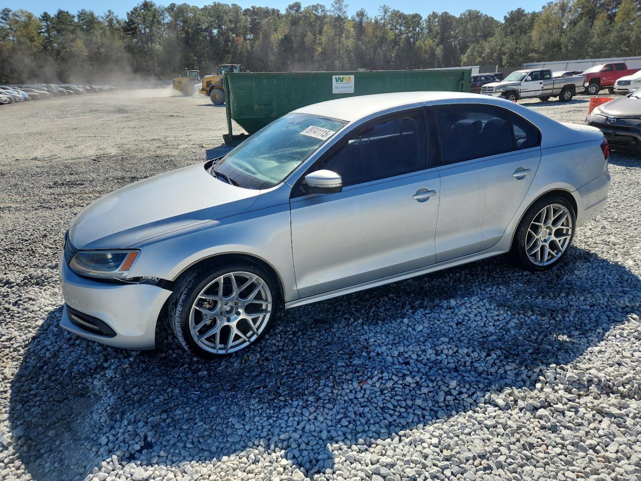 2011 VOLKSWAGEN JETTA