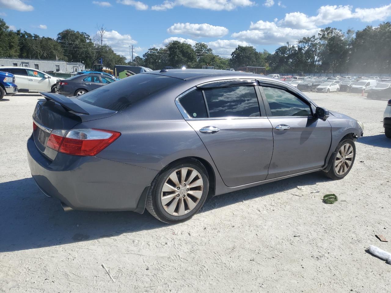 2015 HONDA ACCORD