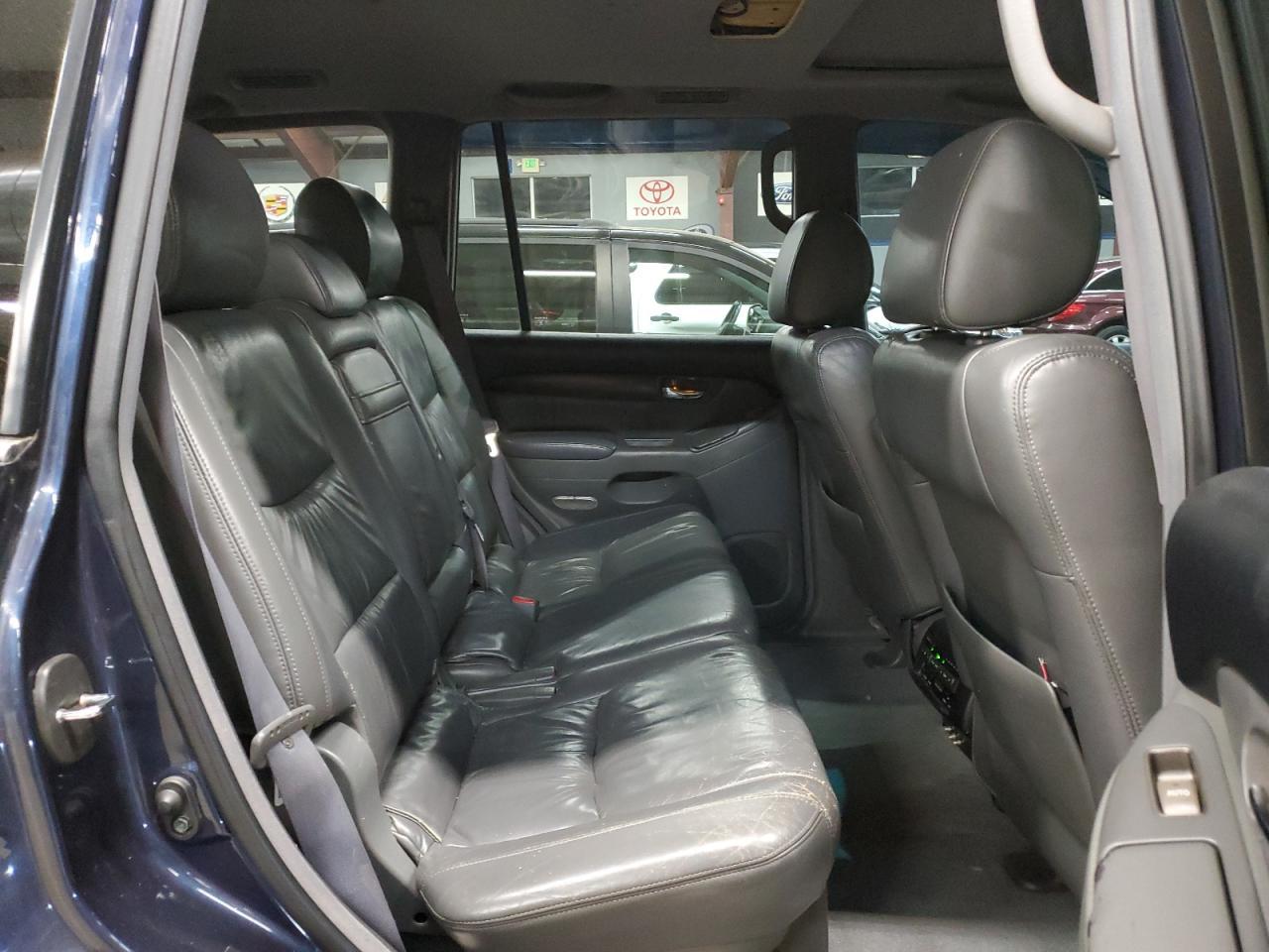 2003 LEXUS Gx 470