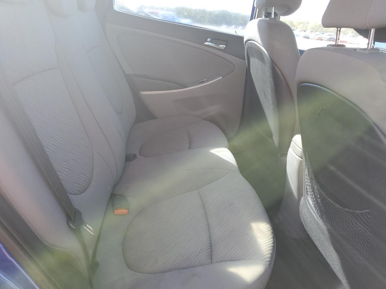 2012 HYUNDAI ACCENT