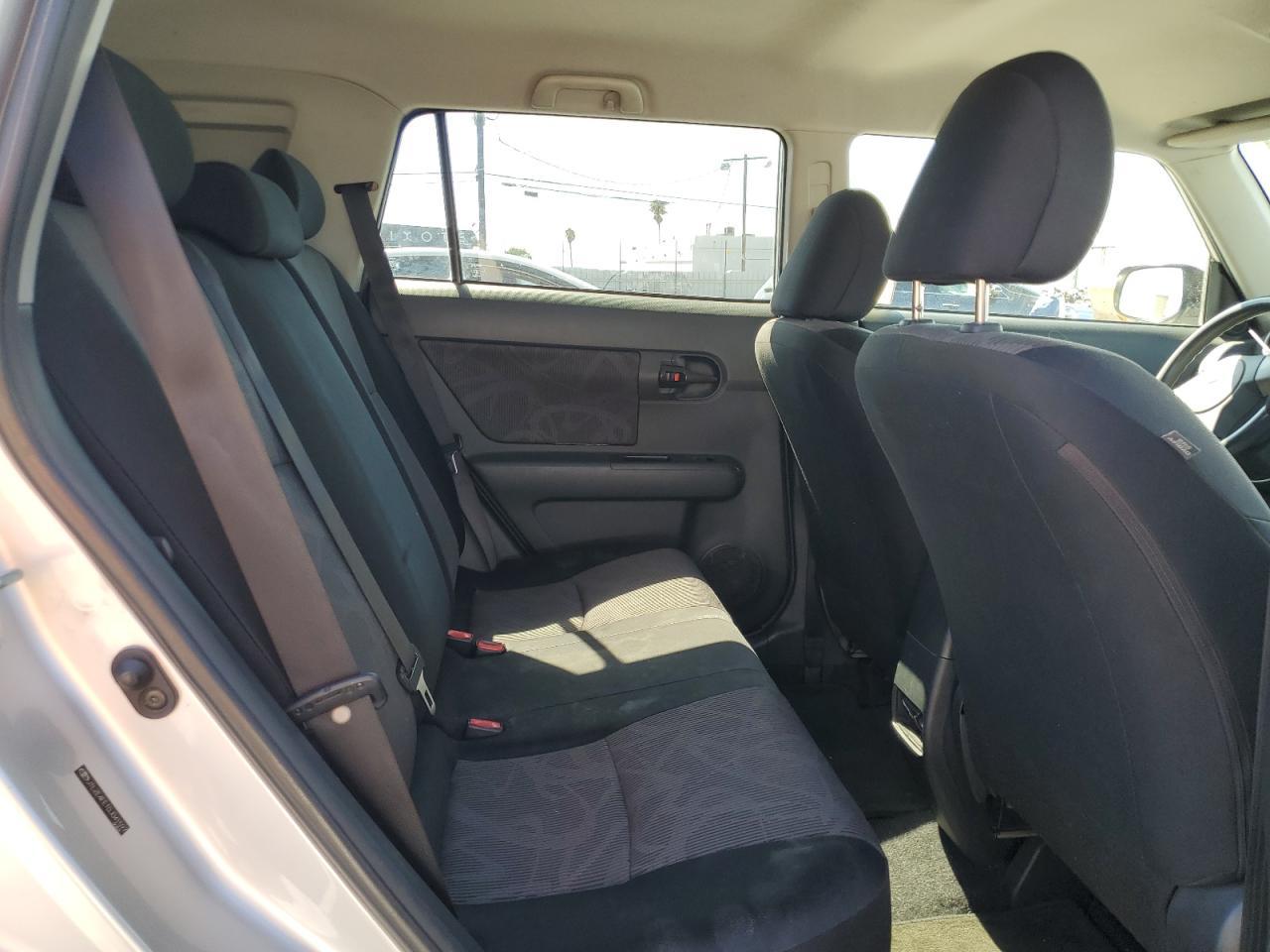 2013 TOYOTA SCION