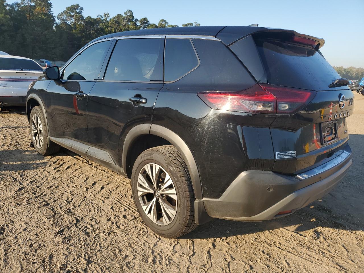 2021 NISSAN ROGUE