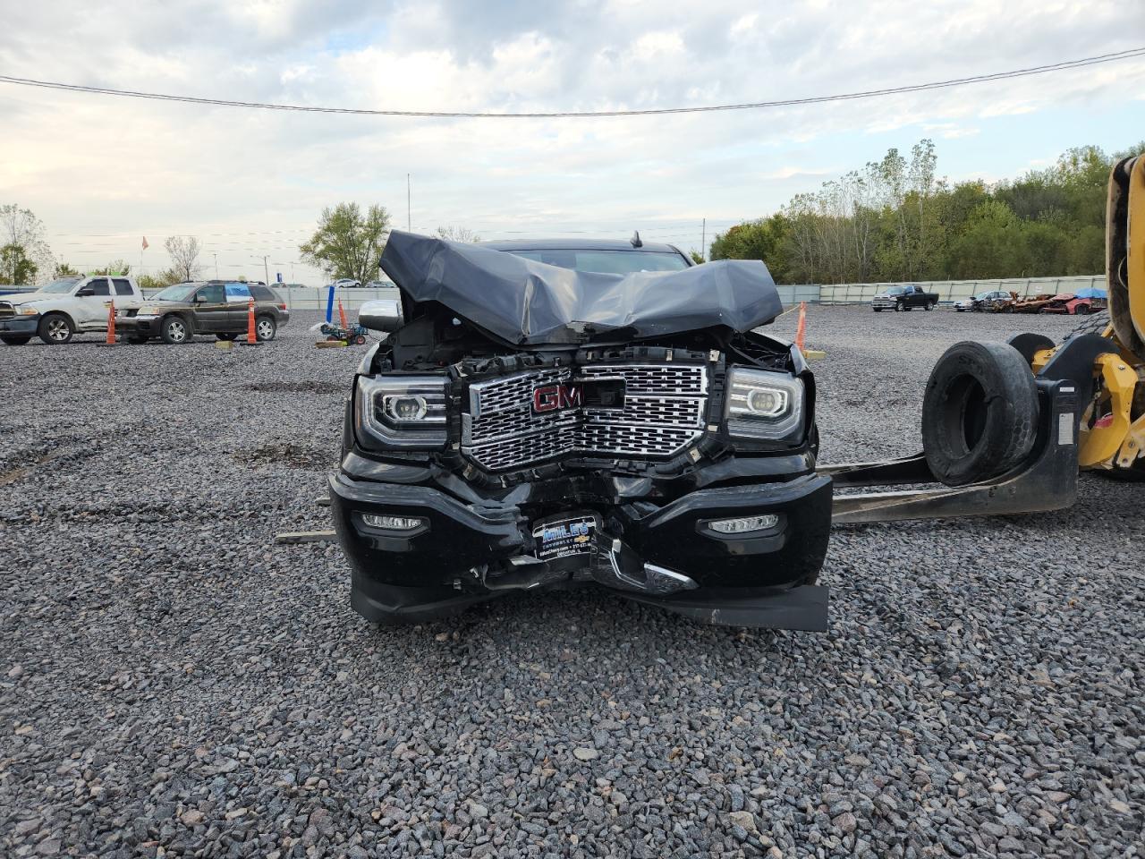 2018 GMC Sierra