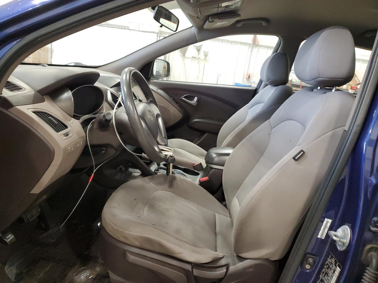 2011 HYUNDAI TUCSON