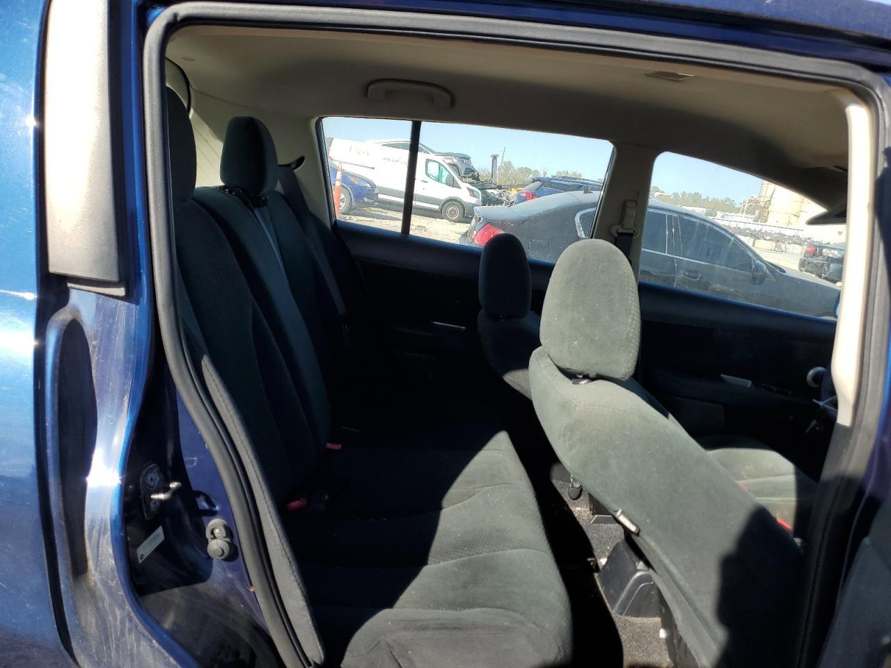 2012 NISSAN VERSA