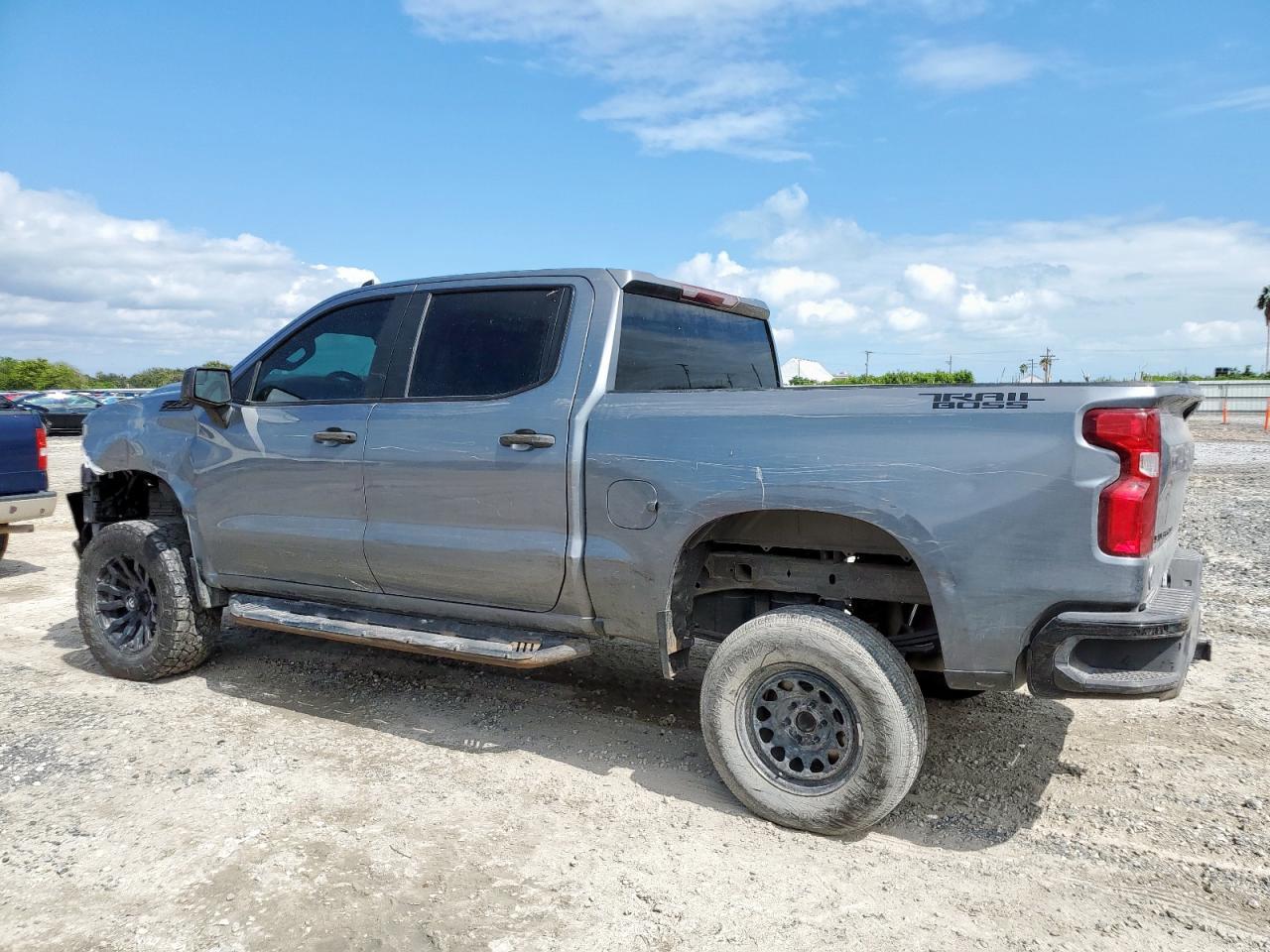 2021 CHEVROLET Silverado