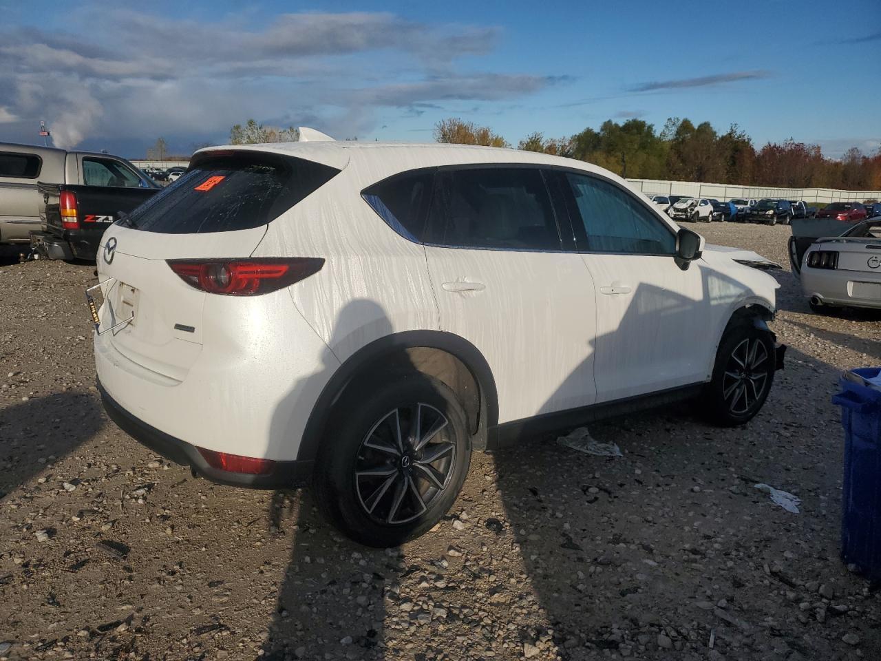 2017 MAZDA CX-5