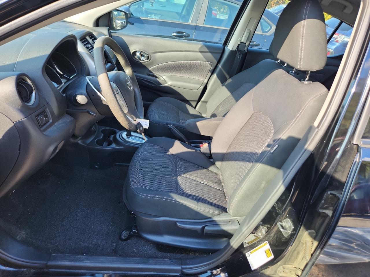 2017 NISSAN VERSA