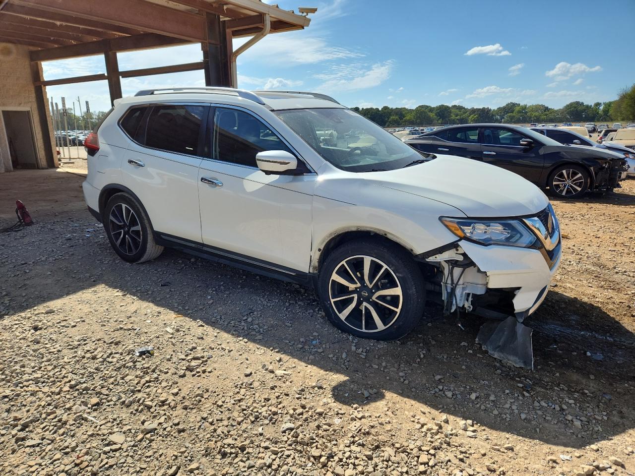 2018 NISSAN ROGUE