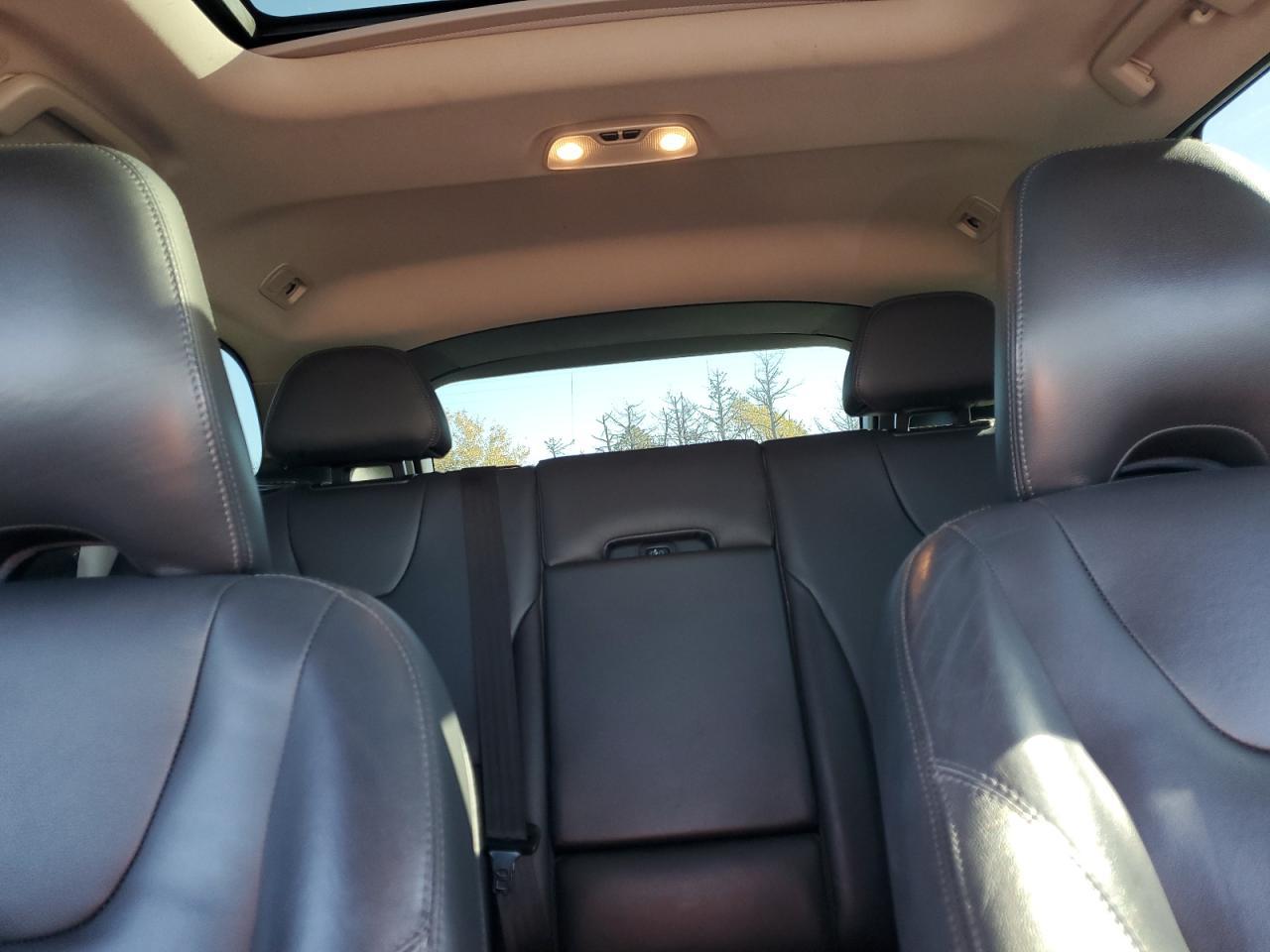 2017 VOLVO XC60