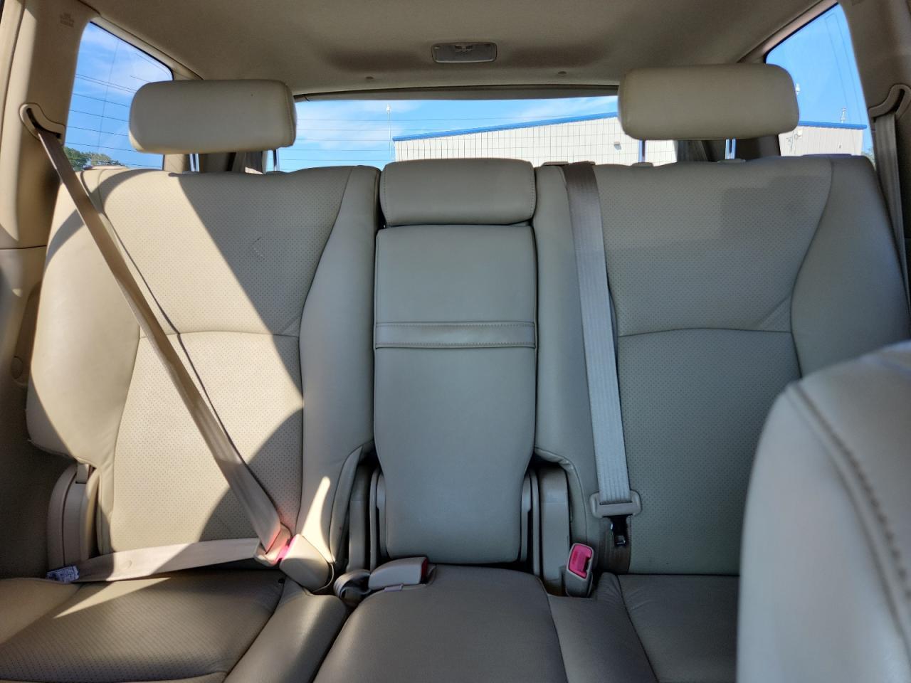 2006 TOYOTA HIGHLANDER
