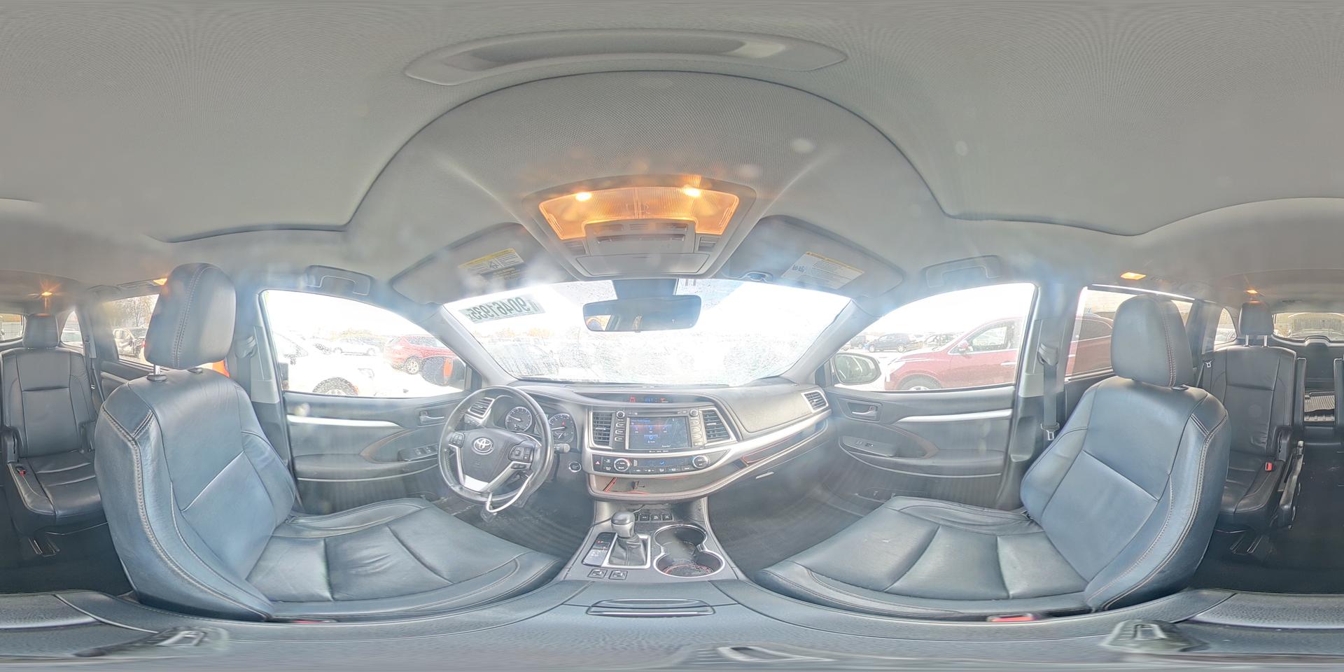 2017 TOYOTA HIGHLANDER