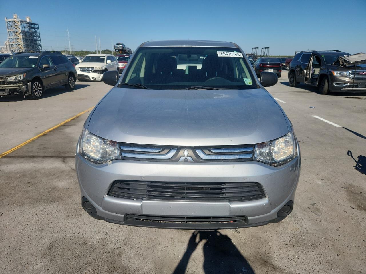 2014 MITSUBISHI outlander