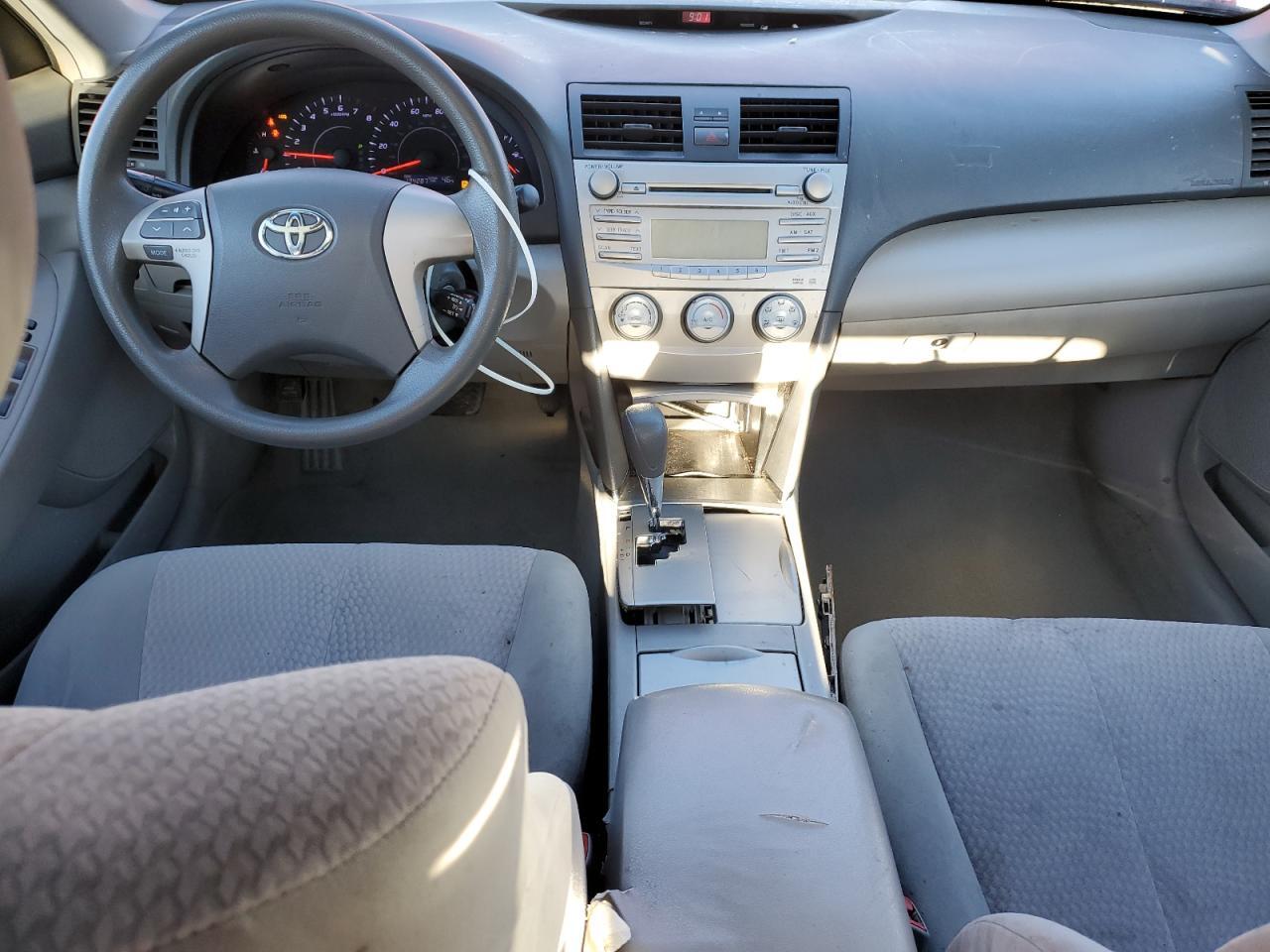 2011 TOYOTA CAMRY