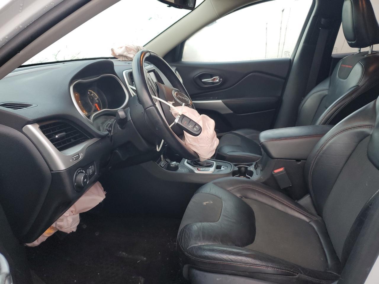 2018 JEEP CHEROKEE
