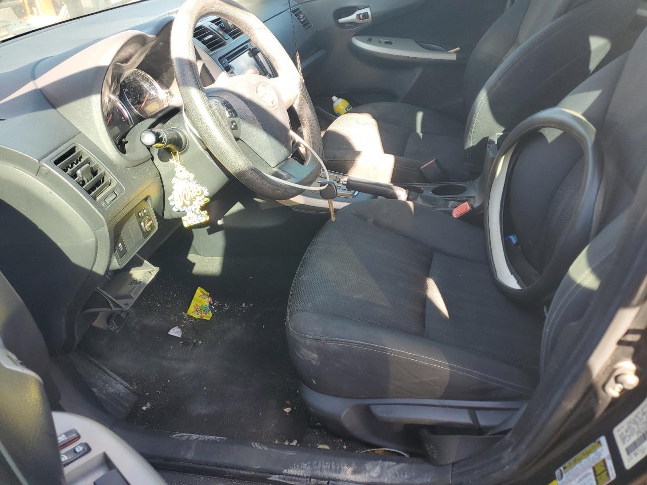 2013 TOYOTA COROLLA