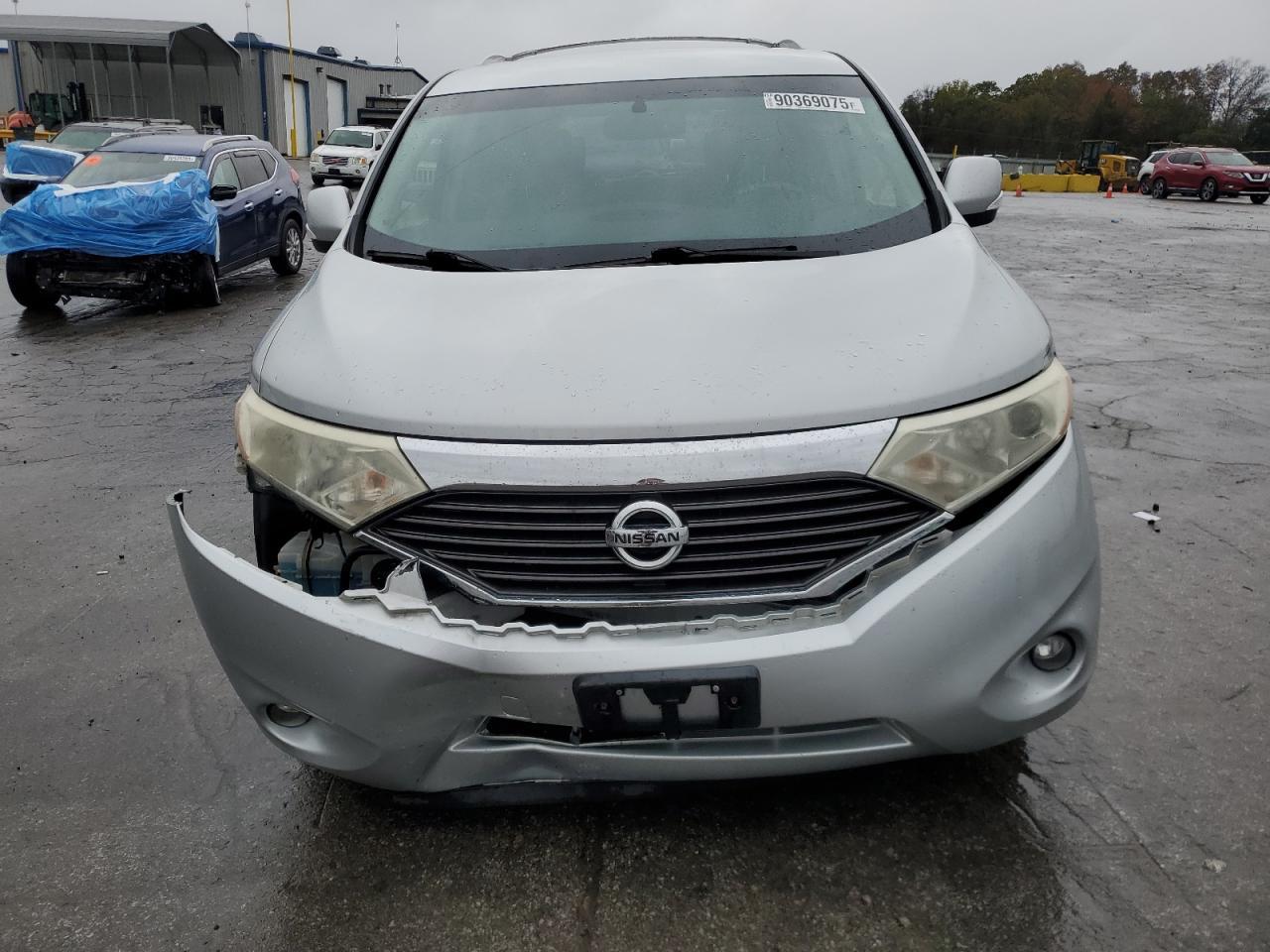 2013 NISSAN Quest
