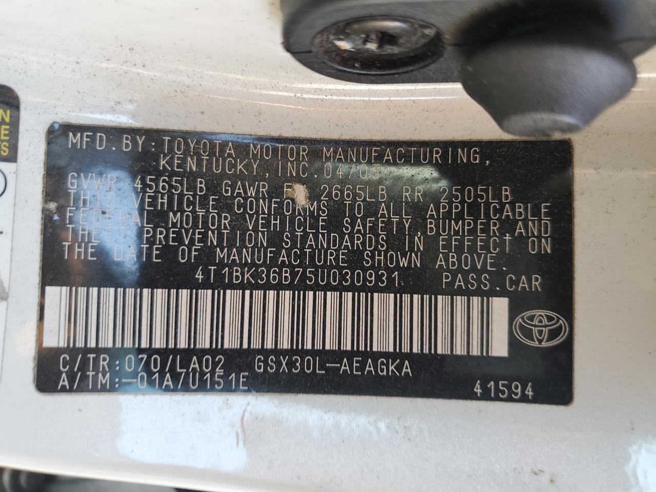 2005 TOYOTA Avalon