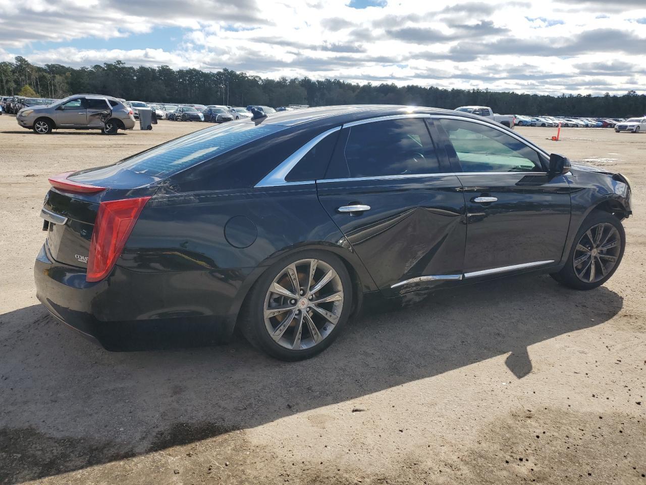 2013 CADILLAC XTS