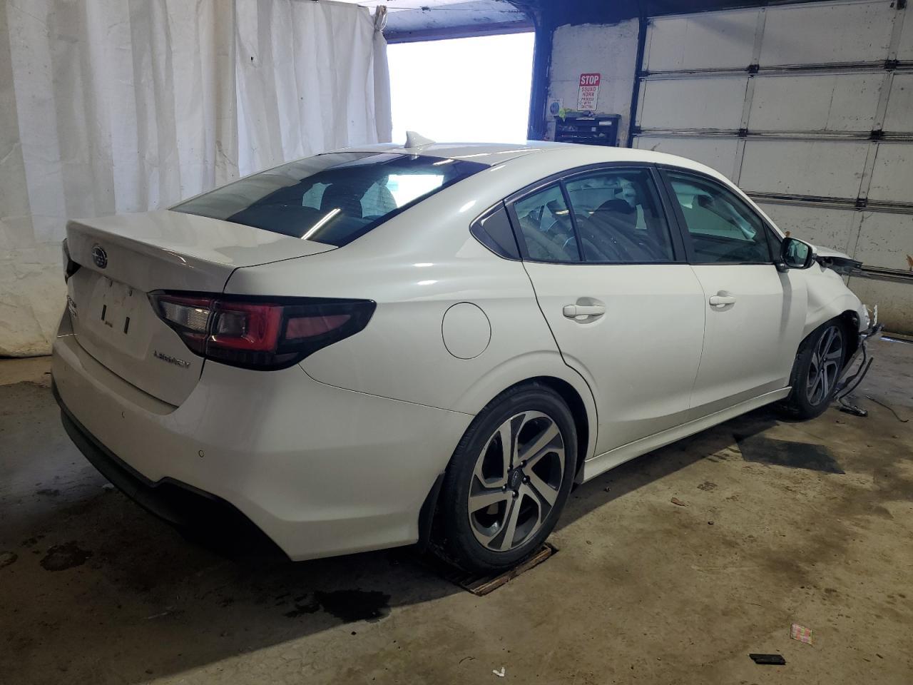 2021 SUBARU Legacy