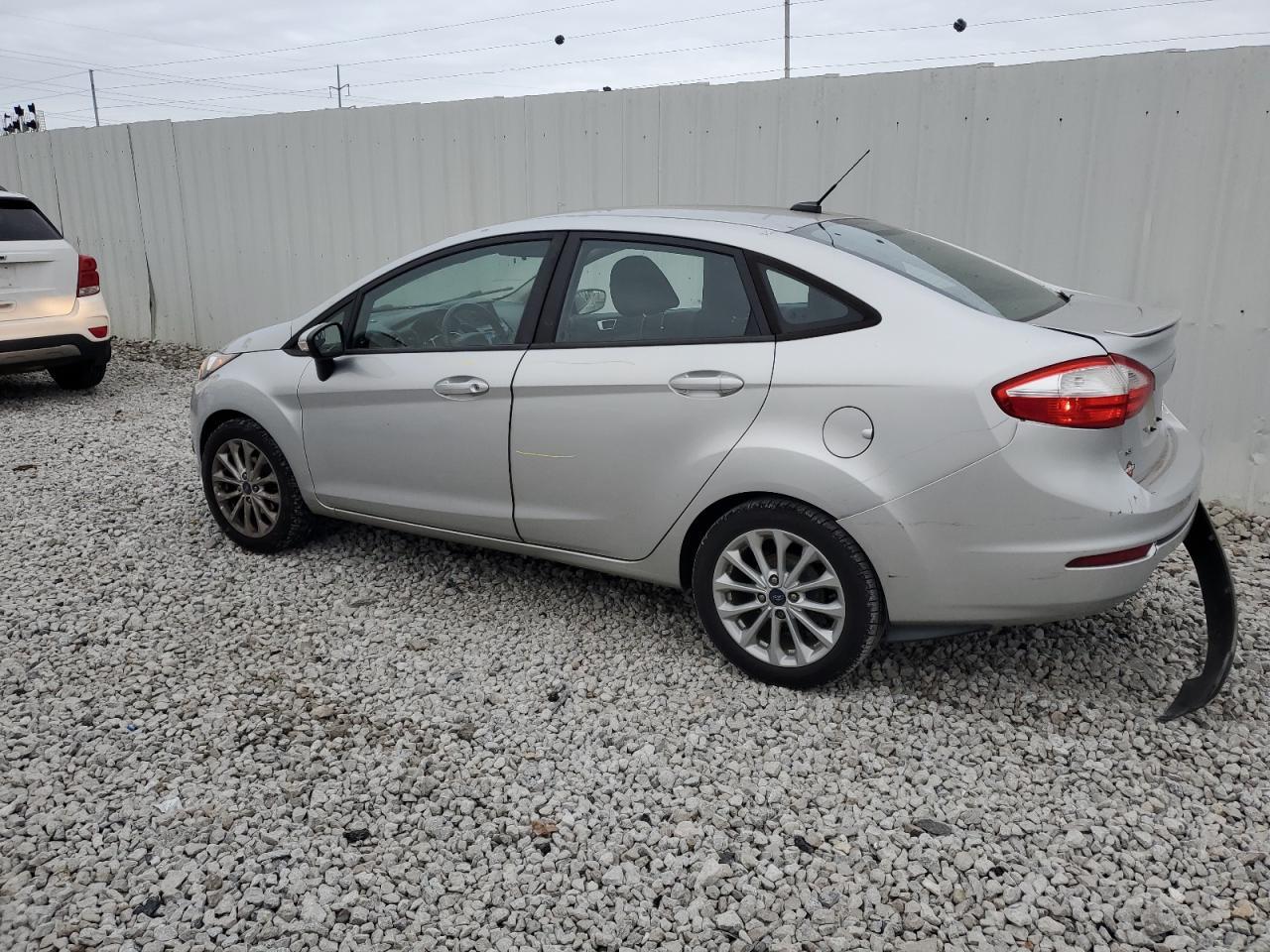 2014 FORD Fiesta