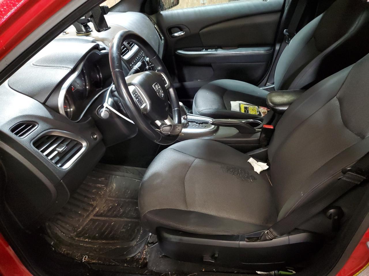 2013 DODGE Avenger
