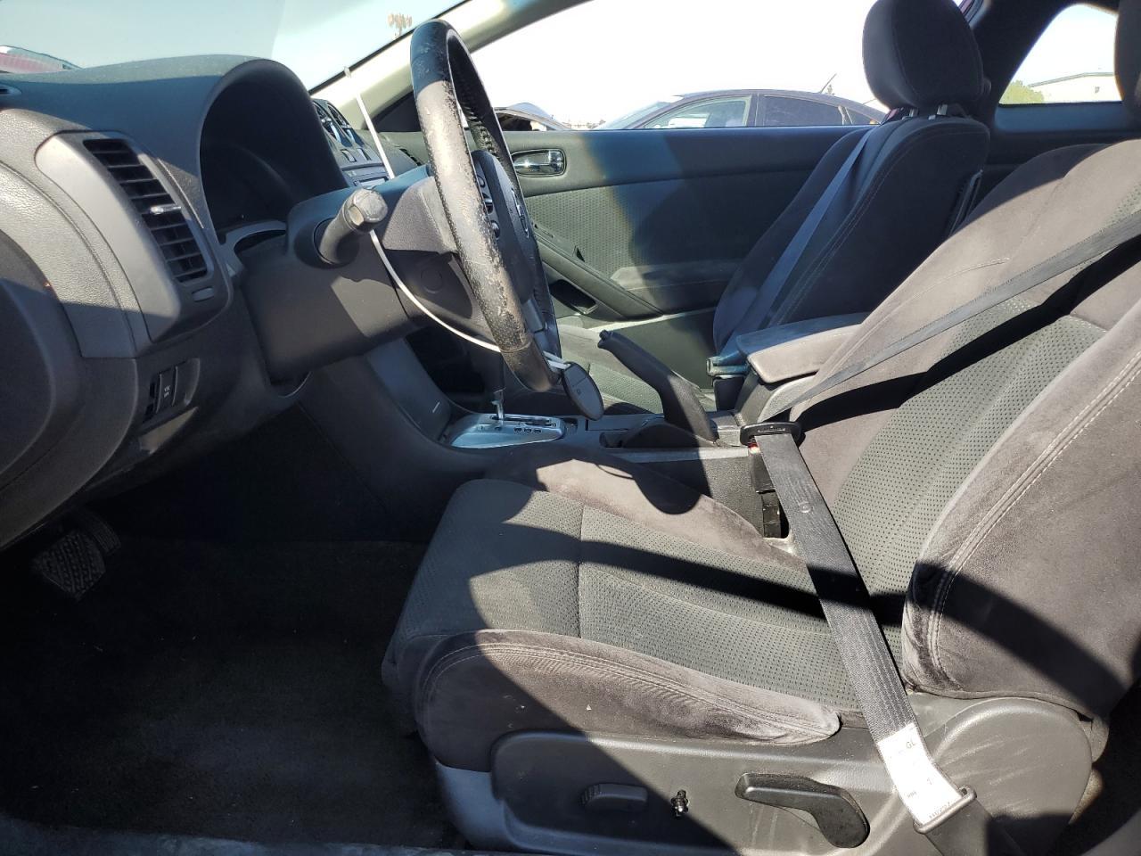 2010 NISSAN ALTIMA