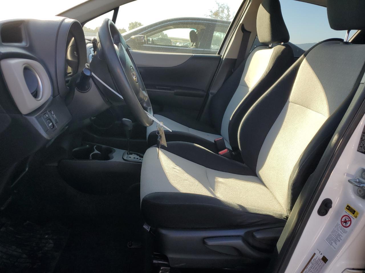 2012 TOYOTA YARIS