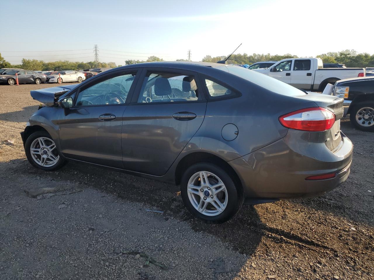 2017 FORD Fiesta